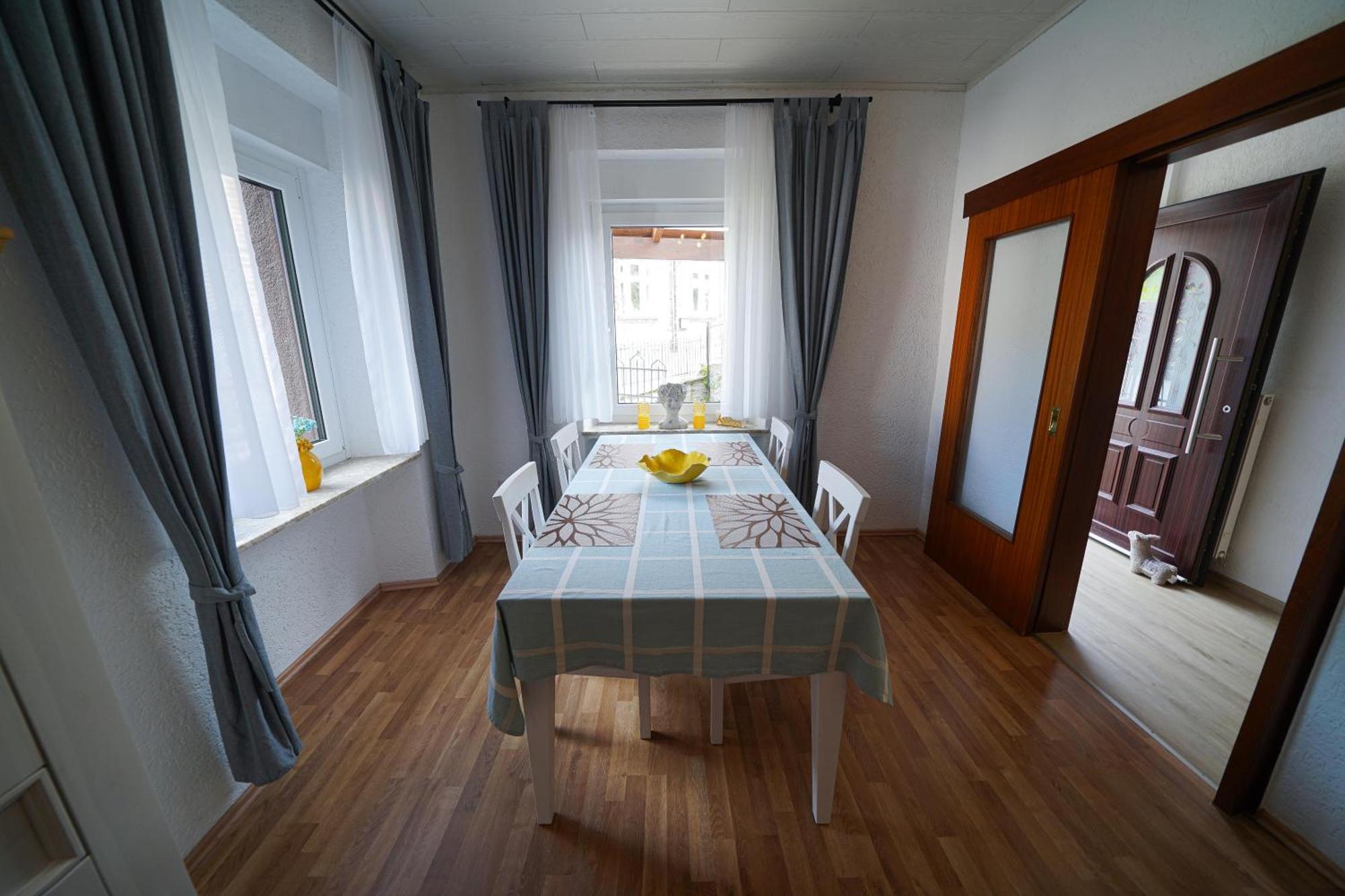 Haus Daniela Oberstadt Cochem Eksteriør billede
