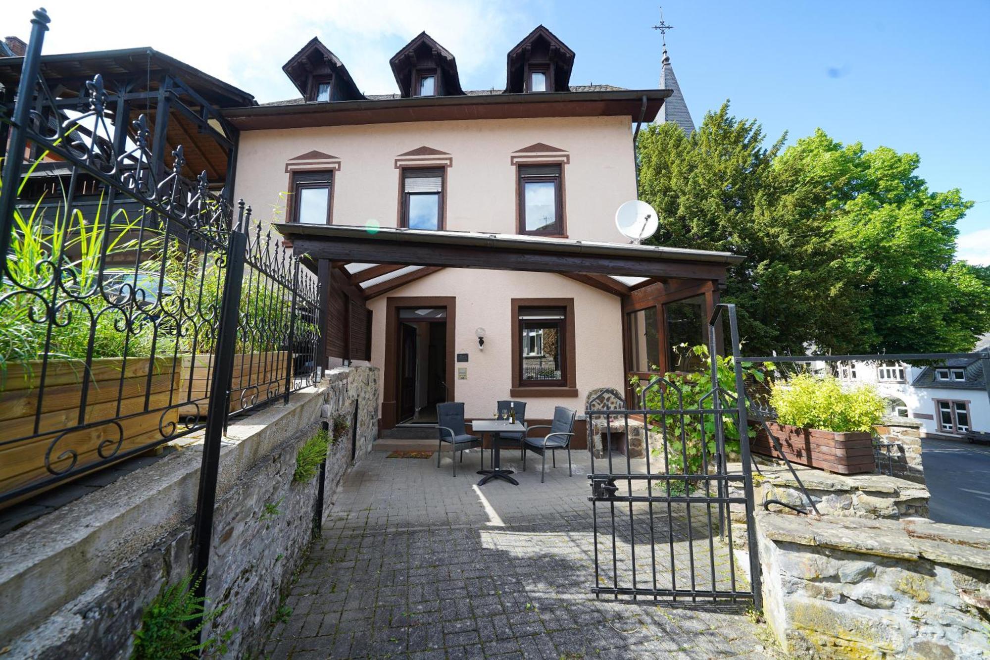 Haus Daniela Oberstadt Cochem Eksteriør billede